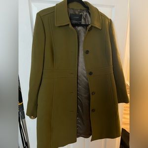 J Crew Double Cloth Lady Day Coat
Olive Green -12 petite
